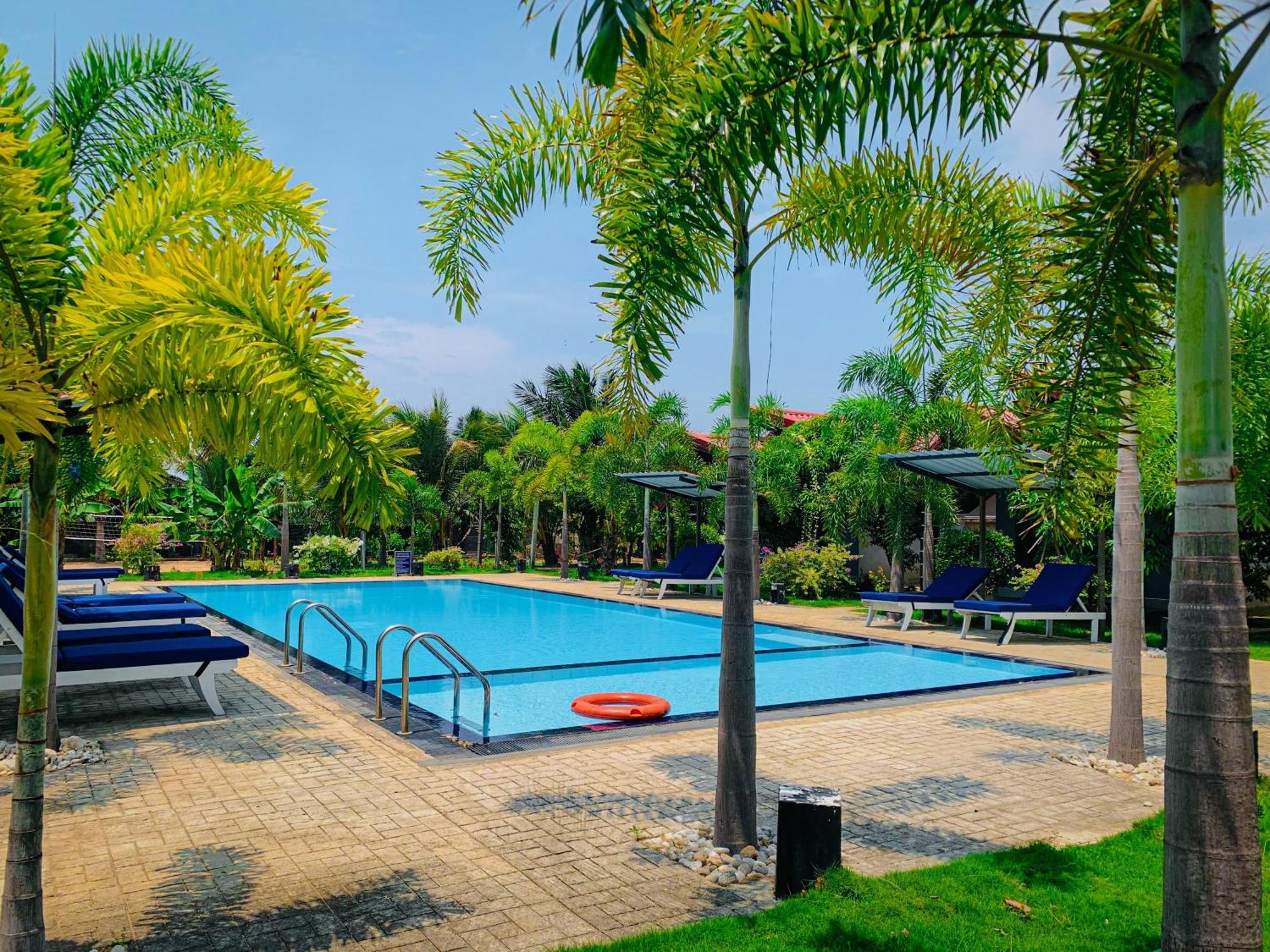 Anukama Resort Нилавели Экстерьер фото